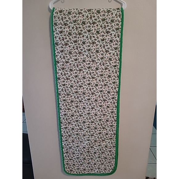 Handmade Other - Vtg Christmas Table Runner Handmade Machine Quilted 91"X16.25" Green Red Holly